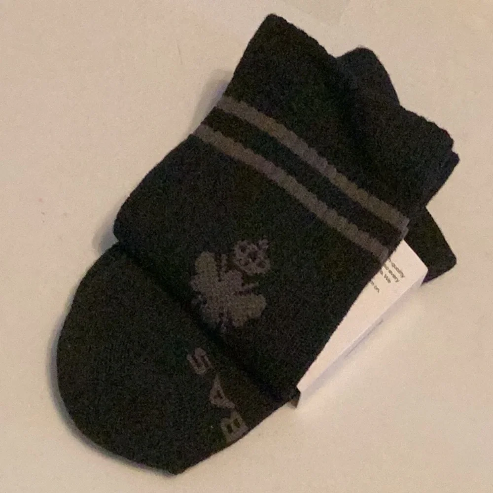 NWT Bombas Black Crew Socks Size Medium Cushioned Footbed